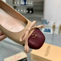 $105.00 USD Valentino Flat Shoes For Women #1392879