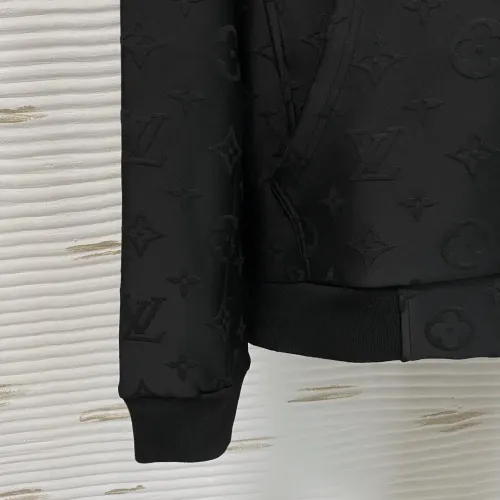 Replica Louis Vuitton LV Tracksuits Long Sleeved For Men #1393342 $92.00 USD for Wholesale