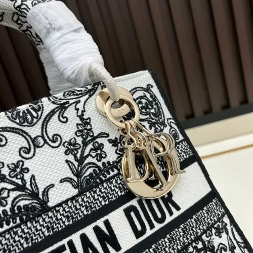Replica Christian Dior AAA Quality Handbags For Women #1393618 $112.00 USD for Wholesale