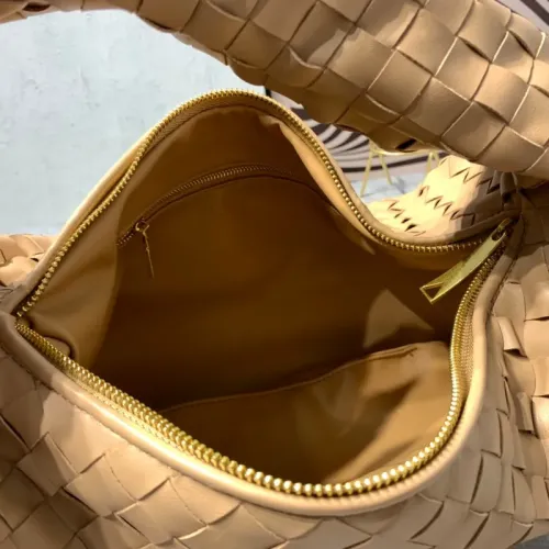 Replica Bottega Veneta BV AAA Quality Handbags For Women #1393729 $115.00 USD for Wholesale