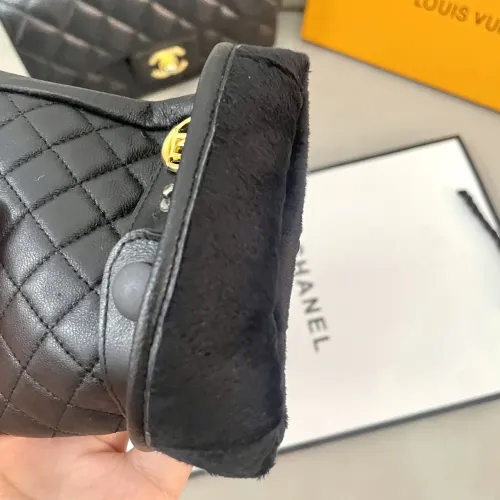 Replica Louis Vuitton LV Gloves For Men #1396669 $45.00 USD for Wholesale