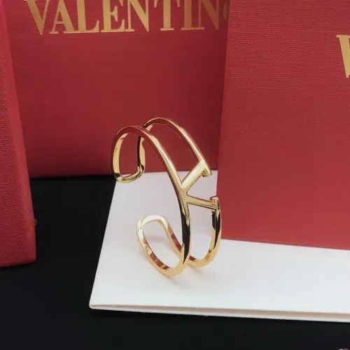 Valentino Bracelets #1397728 $27.00 USD, Wholesale Replica Valentino Bracelets