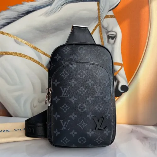 Louis Vuitton AAA Man Messenger Bags #1397814