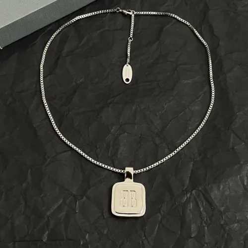 Balenciaga Necklaces #1398085