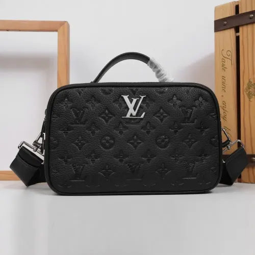 Louis Vuitton AAA Man Messenger Bags #1398213