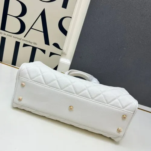 Replica Chanel AAA Quality Handbags For Women #1398902 $98.00 USD for Wholesale