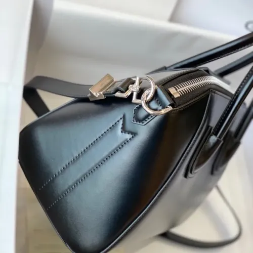 Replica Givenchy AAA Quality Handbags For Women #1399018 $172.00 USD for Wholesale