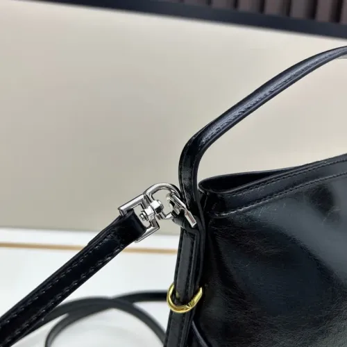 Replica Givenchy AAA Quality Messenger Bags For Women #1399188 $96.00 USD for Wholesale