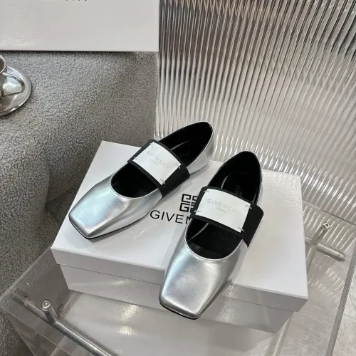 Givenchy Flat Shoes For Women #1400780