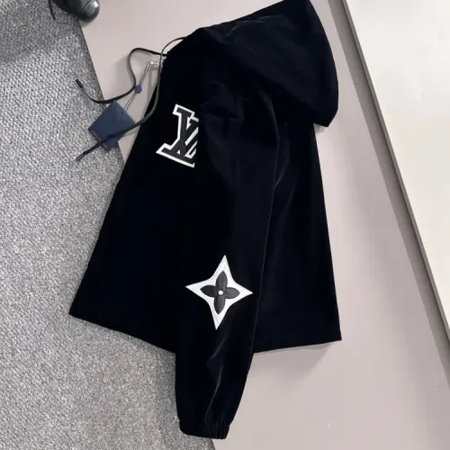Replica Louis Vuitton LV Tracksuits Long Sleeved For Men #1401098 $125.00 USD for Wholesale
