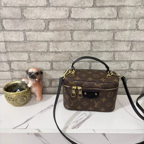 Louis Vuitton Messenger Bags For Women #1402068 $38.00 USD, Wholesale Replica Louis Vuitton Messenger Bags