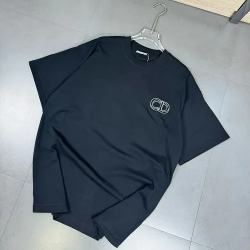 Christian Dior T-Shirts Short Sleeved For Unisex #1402126 $32.00 USD, Wholesale Replica Christian Dior T-Shirts