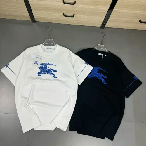 Replica Burberry T-Shirts Short Sleeved For Unisex #1402131 $32.00 USD for Wholesale