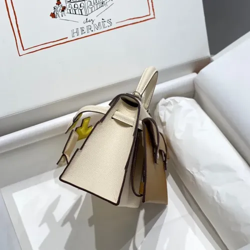 Replica Hermes AAA Quality Handbags For Women #1405194 $100.00 USD for Wholesale