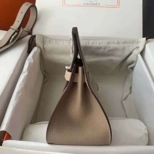 Replica Hermes AAA Quality Messenger Bags For Women #1405368 $115.00 USD for Wholesale