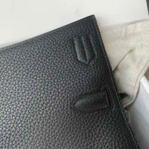Replica Hermes AAA Quality Messenger Bags For Women #1405370 $115.00 USD for Wholesale