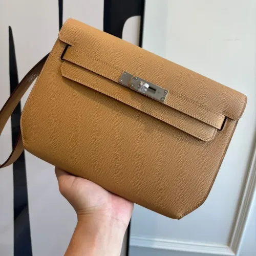 Hermes AAA Man Pouches #1405372 $92.00 USD, Wholesale Replica Hermes AAA Man Wallets