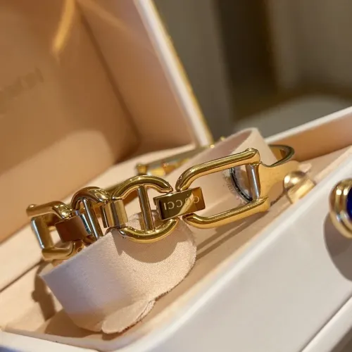 Replica Gucci AAA Quality Watches In Gold For Women #1405395 $135.00 USD for Wholesale