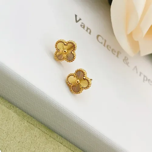 Replica Van Cleef & Arpels Earrings For Women #1406545 $25.00 USD for Wholesale