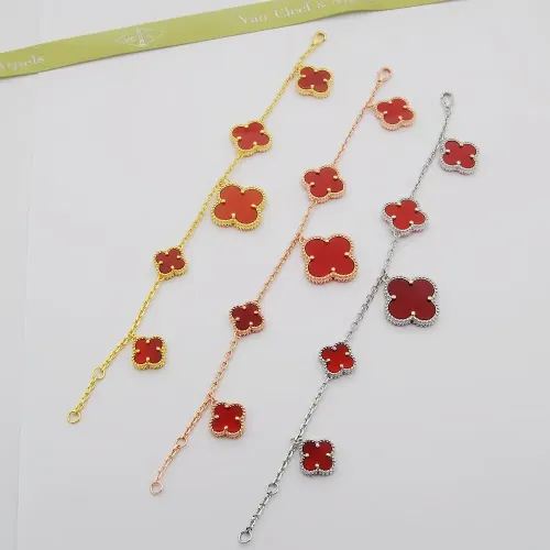 Replica Van Cleef & Arpels Bracelets For Women #1406600 $32.00 USD for Wholesale