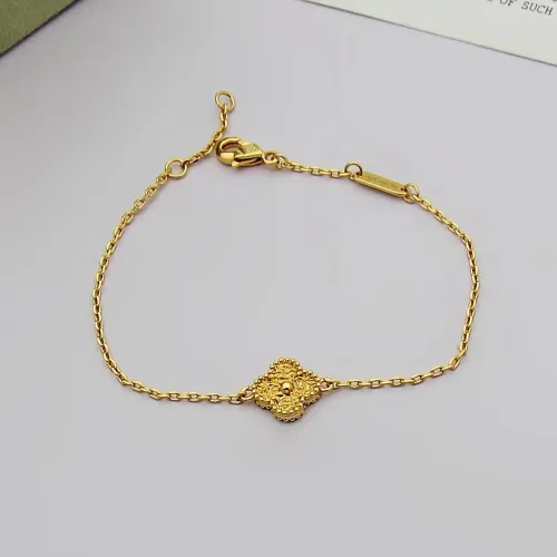 Van Cleef &amp; Arpels Bracelets For Women #1406617 $23.00 USD, Wholesale Replica Van Cleef &amp; Arpels Bracelets