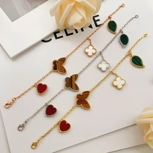 Replica Van Cleef & Arpels Bracelets For Women #1406633 $34.00 USD for Wholesale