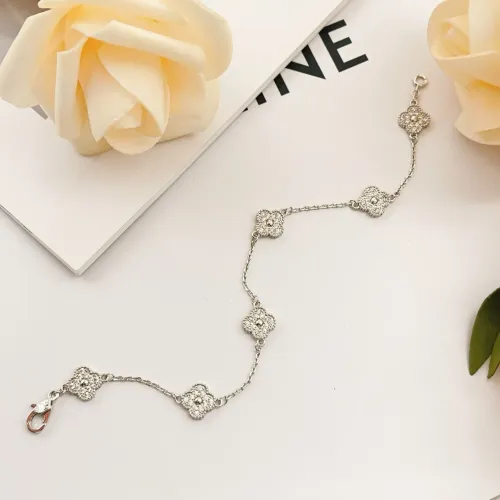 Replica Van Cleef & Arpels Bracelets For Women #1406658 $34.00 USD for Wholesale