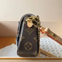 $122.00 USD Louis Vuitton AAA Quality Shoulder Bags #1393149