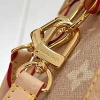 $225.00 USD Louis Vuitton AAA Quality Messenger Bags #1393199