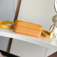 $182.00 USD Louis Vuitton AAA Quality Messenger Bags For Unisex #1393206