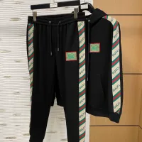 $92.00 USD Gucci Tracksuits Long Sleeved For Men #1393318