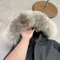 $160.00 USD Canada Goose Down Feather Coat Long Sleeved For Unisex #1393367