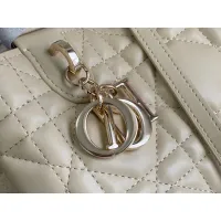 $100.00 USD Christian Dior AAA Quality Handbags For Women #1393719