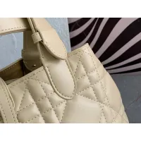 $100.00 USD Christian Dior AAA Quality Handbags For Women #1393719