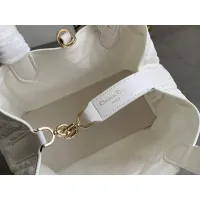 $100.00 USD Christian Dior AAA Quality Handbags For Women #1393721