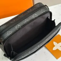 $150.00 USD Louis Vuitton AAA Man Messenger Bags #1397363
