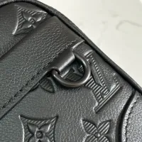$140.00 USD Louis Vuitton AAA Man Messenger Bags #1397366
