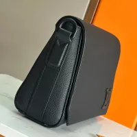 $150.00 USD Louis Vuitton AAA Man Messenger Bags #1397413