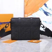 $182.00 USD Louis Vuitton AAA Man Messenger Bags #1397416