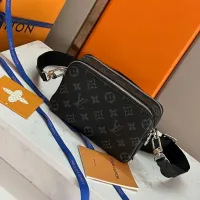 $125.00 USD Louis Vuitton AAA Man Messenger Bags #1397420