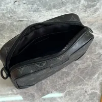 $132.00 USD Louis Vuitton AAA Man Messenger Bags #1397425