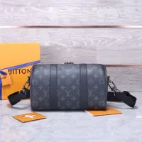 $140.00 USD Louis Vuitton AAA Man Messenger Bags #1397432