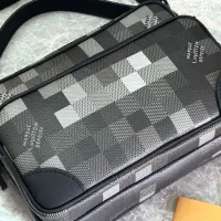 $175.00 USD Louis Vuitton AAA Man Messenger Bags #1397441