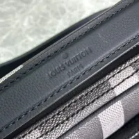 $175.00 USD Louis Vuitton AAA Man Messenger Bags #1397441