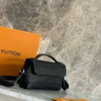 $140.00 USD Louis Vuitton AAA Man Messenger Bags #1397446