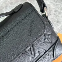 $140.00 USD Louis Vuitton AAA Man Messenger Bags #1397446