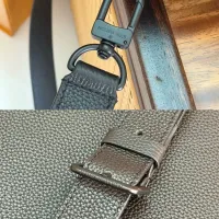 $192.00 USD Louis Vuitton AAA Man Handbags #1397450