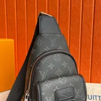$102.00 USD Louis Vuitton AAA Man Messenger Bags #1397489