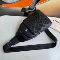 $98.00 USD Louis Vuitton AAA Man Messenger Bags #1397818
