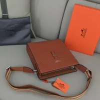 $108.00 USD Hermes AAA Man Messenger Bags #1398130
